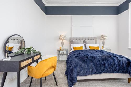 Voodi või voodid majutusasutuse Coppergate Mews Grimsby No.4 - 1 bed, 1st floor apartment toas