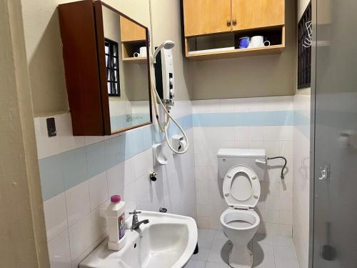 Koupelna v ubytování Townhouse by YaShe