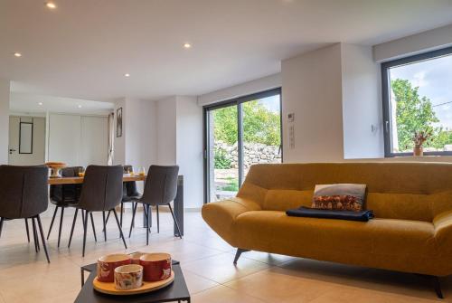 Posezení v ubytování Gite des amandines