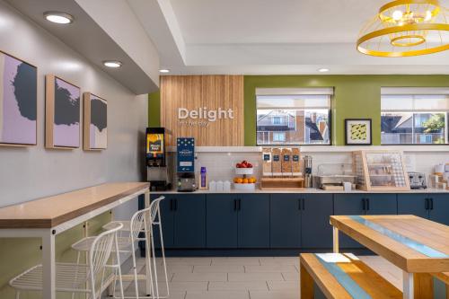 Сертификат, награда, вывеска или другой документ, выставленный в Spark by Hilton Fishkill