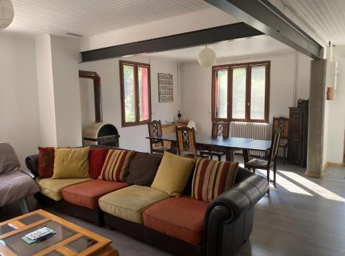 Istumisnurk majutusasutuses Gîte Crèmouille