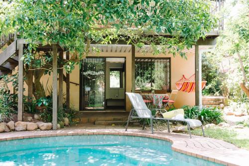 Bazén v ubytování Mackaya Bella Guest House nebo v jeho okolí