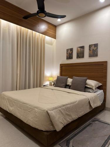 Cozy 2BR Apartment in Bashundhara & Pool Access