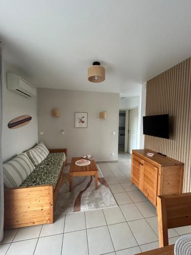 Joli appartement résidentiel plage et piscine