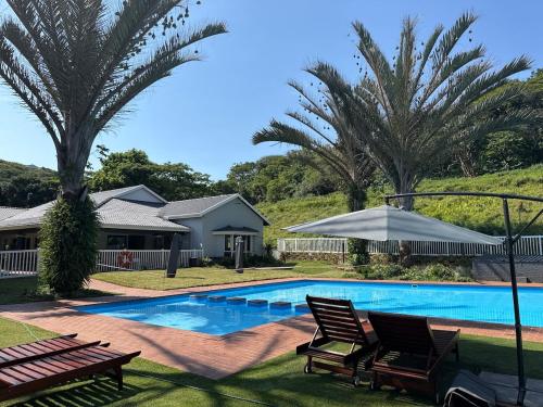 Πισίνα στο ή κοντά στο Belair Signature No7 Ballito BHE