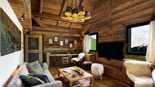 Χώρος καθιστικού στο Les Rhodos