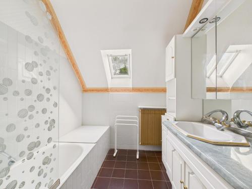 Kuchyň nebo kuchyňský kout v ubytování Maison pour 8 à Arradon, Golfe du Morbihan