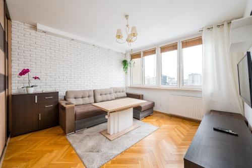 Solidarności City View Apartment by BookingHost