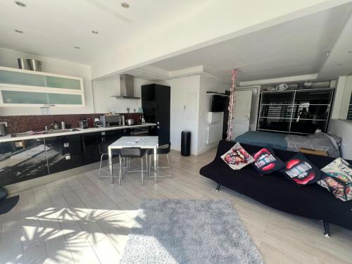 Villa 24, Port Nature, Village Naturiste Cap d'Agde