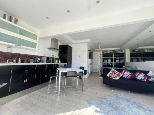 Villa 24, Port Nature, Village Naturiste Cap d'Agde
