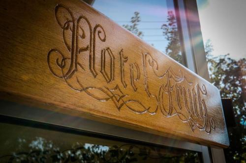 Φωτογραφία από το άλμπουμ του Hotel Pension Fruth σε Germering