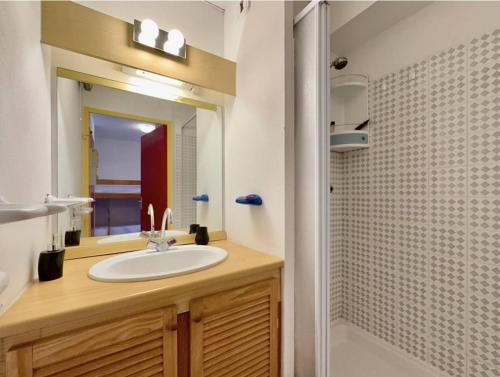 Appt 2 pièces cabine 5 couchages CAP D'AGDE CT045-0181