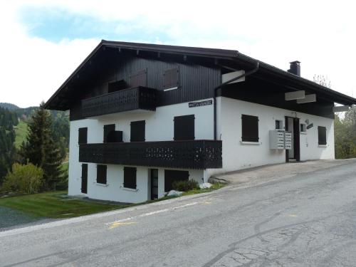 T3 40m² Calme - 6 pers, Proche Navette, Balcon, TV, Lave-vaisselle, Parking - Les Gets