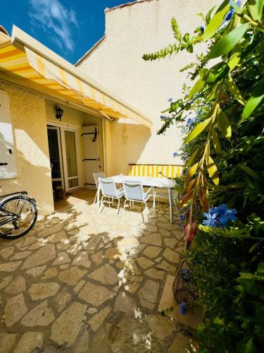 Village Occitan, Maison 6 pers, accès direct à la plage, wifi, parking, terrasse