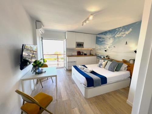 Evans Realty BZ Estudio & Piscina & Centro & Playa