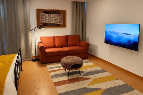 Tutti studio by Turin