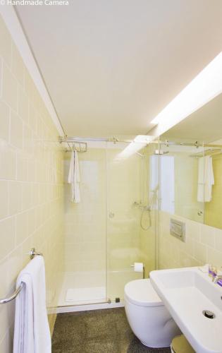 Charming Apartments in Historic Centre - Inside Porto Apartments "Flores"