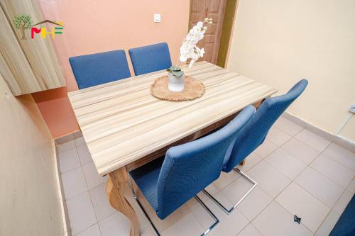 Bild i bildgalleri på Amour i Ouagadougou