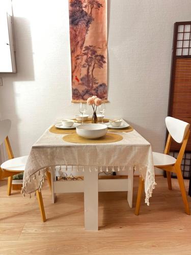 Hana House