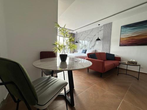 Зона вітальні в Bark Luxury Appartments au Plateau Abidjan