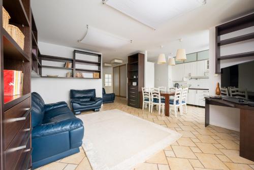 Ursynów Serenity Apartment by BookingHost