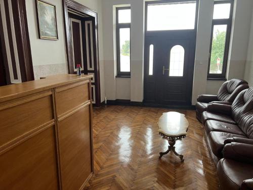 Χώρος καθιστικού στο Conacul Maria