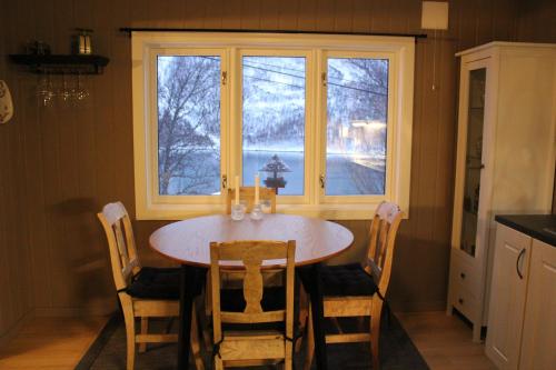 Fotografie z fotogalerie ubytování Fox Cabin v destinaci Lyngen