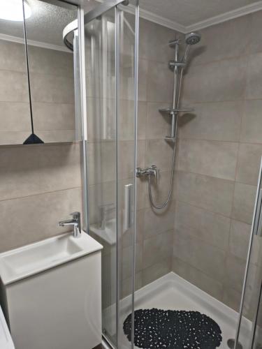 Apartman Tara