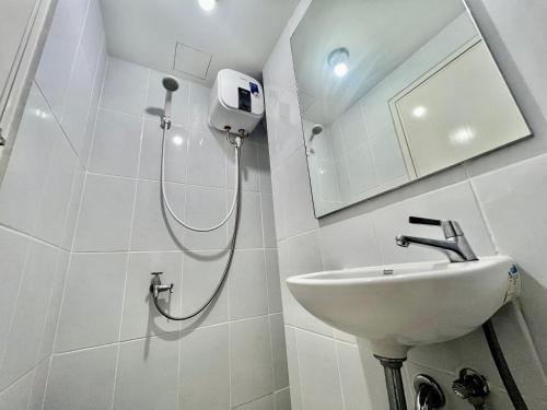 Ένα μπάνιο στο Engel House at Tokyo Riverside Apartment