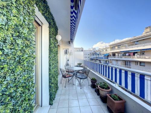 Antibes Center Old Town by the Sea
