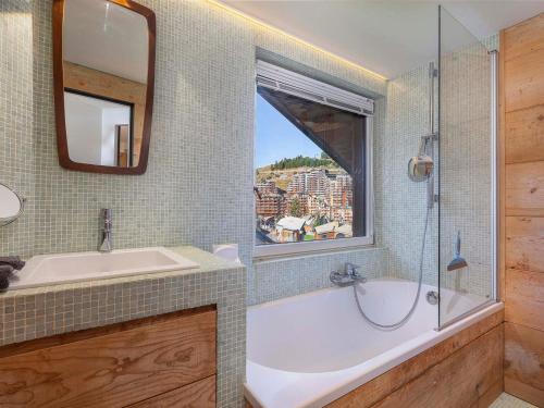 Ένα μπάνιο στο Appartement de Luxe à Avoriaz - 12 Pers, 6 Pièces - FR-1-314-229