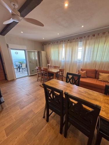 The light of Ispal, Nervión