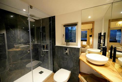 Ένα μπάνιο στο Violette Forest Spa