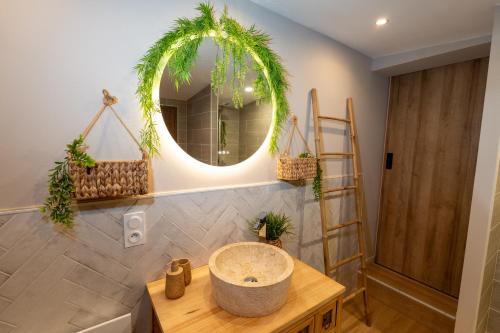 Koupelna v ubytování Thermo'Spa - Gîte Spa Privatif