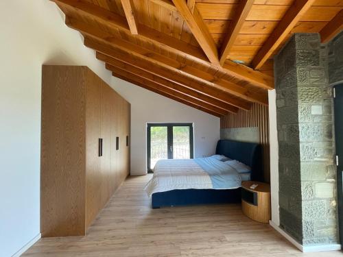 Ένα ή περισσότερα κρεβάτια σε δωμάτιο στο Hans & Hanna's Villa