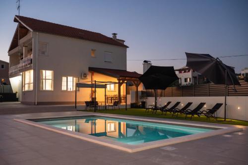 Villa LuNi with private heated pool
