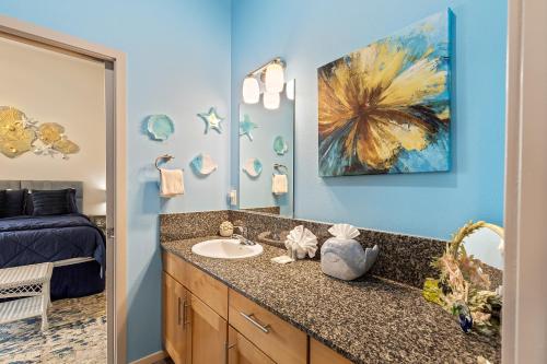 Φωτογραφία από το άλμπουμ του Steps to Pirate Cove Oregon Coast Condo with View σε Depoe Bay