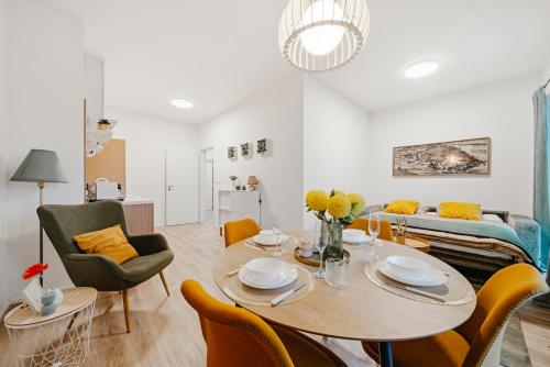 Rotunda Residence - with terrace near Prague Castle