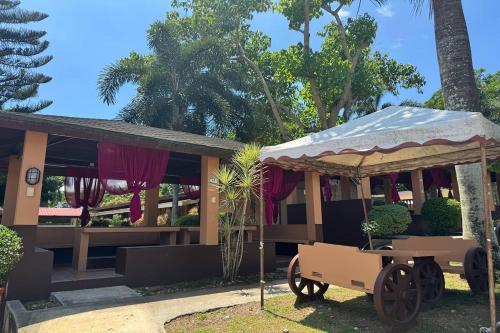 Сад в D' Leonor Inland Resort and Adventure Park