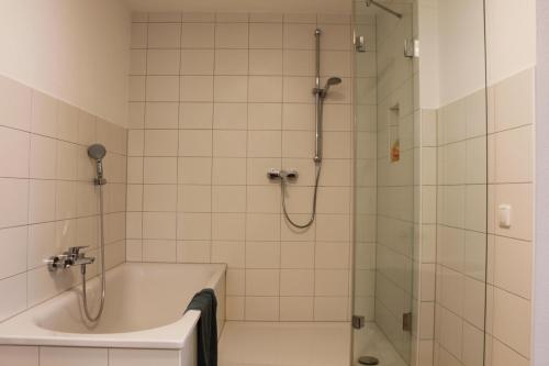 Un baño de Peterlhof-Pietling