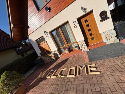 Apartmánový dom Anna的门面或入口