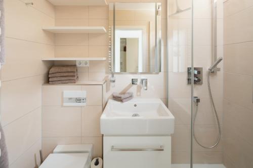 Ένα μπάνιο στο SeaScape