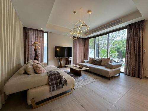 Billede fra billedgalleriet på Modern Luxury Villa with Private Pool by Voyage i Abu Dhabi