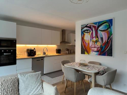 Galería fotográfica de F2 Cosy avec Terrasse à deux pas du centre de Mulhouse en Mulhouse