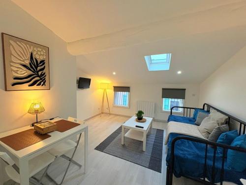 Posezení v ubytování L'Écrin Signature, Studio élégant en centre-ville