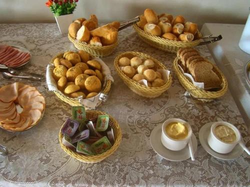 Φαγητό σε αυτό το πανδοχείο ή κάπου εκεί κοντά