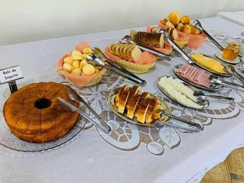 Jídlo v penzionu – hostince nebo okolí