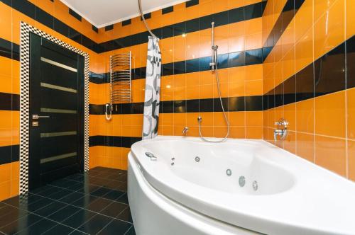 Koupelna v ubytování One bedroom, Luxury, 17 Baseina str Centre