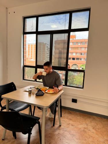 Φαγητό σε αυτό το ξενοδοχείο ή κάπου εκεί κοντά