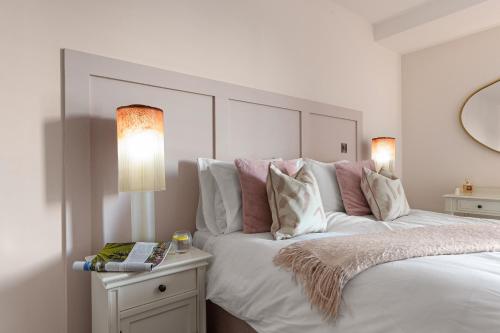 Lux, 2BD- 2 Ensuite, Steps from CityCentre,Next to Shambles, Xmas Market photo 4